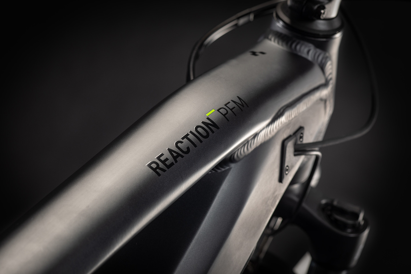 cube reaction hybrid performance 625 allroad iridiumngreen 007